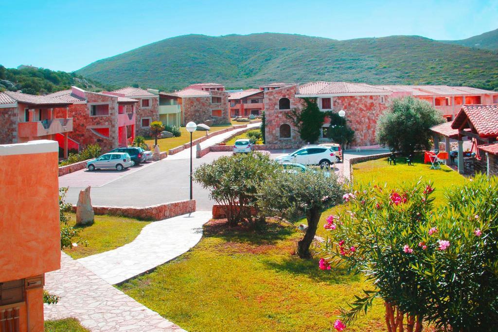 Le Corti Di Marinella Aparthotel Santa Marinella Εξωτερικό φωτογραφία